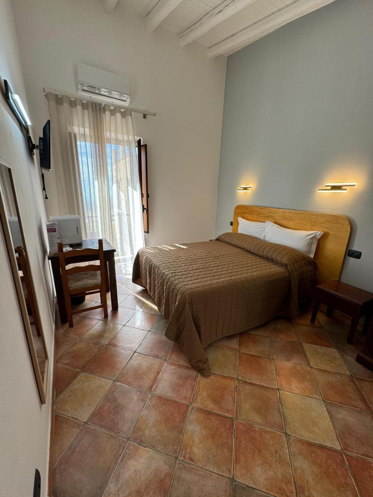 Le Scalette Del Centro Hotel Agrigento Exterior foto